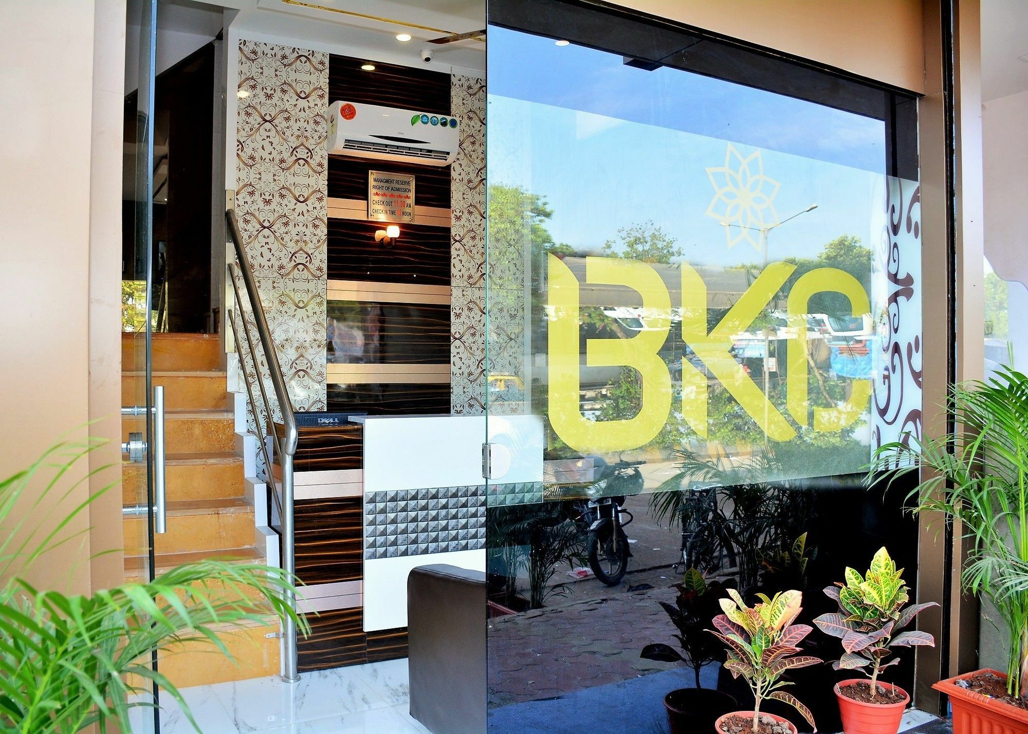 Hotel Bkc Palace Mumbai Luaran gambar